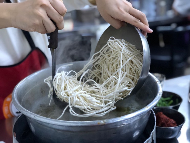  [동대문 닭한마리] 명동닭한마리 시조점!