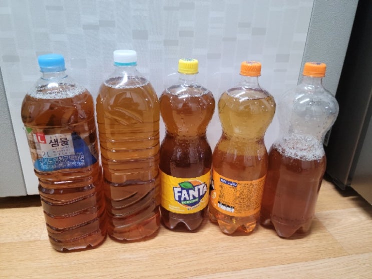  한동안 생수만 시켜먹다 지겨워서 끓여먹기 시작한 물