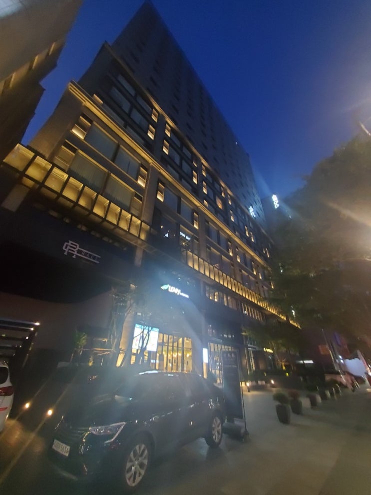  글래드 라이브 강남 슈페리어룸 숙박기