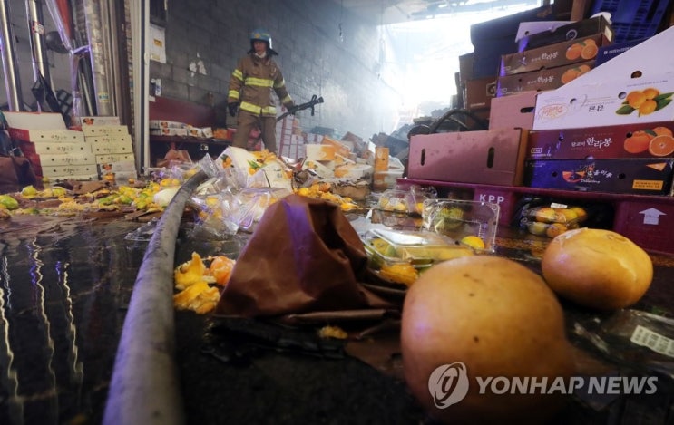 전통시장 절반, 화재보험 미가입…불나면 보상 '막막'