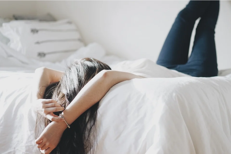  마음챙김이 필요하다면 왼손필사를 해보세요
