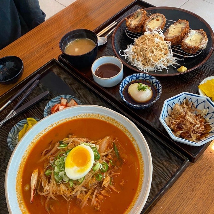  중앙여고 맛집 제주 시월 솔직 후기!