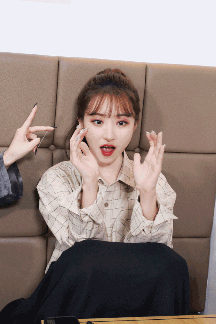 드림캐쳐 'BOCA' 영상통화 팬사인회 비하인드 현장 1편 드림캐쳐 'BOCA' 영상통화 팬사인회 비하인드 현장 1편