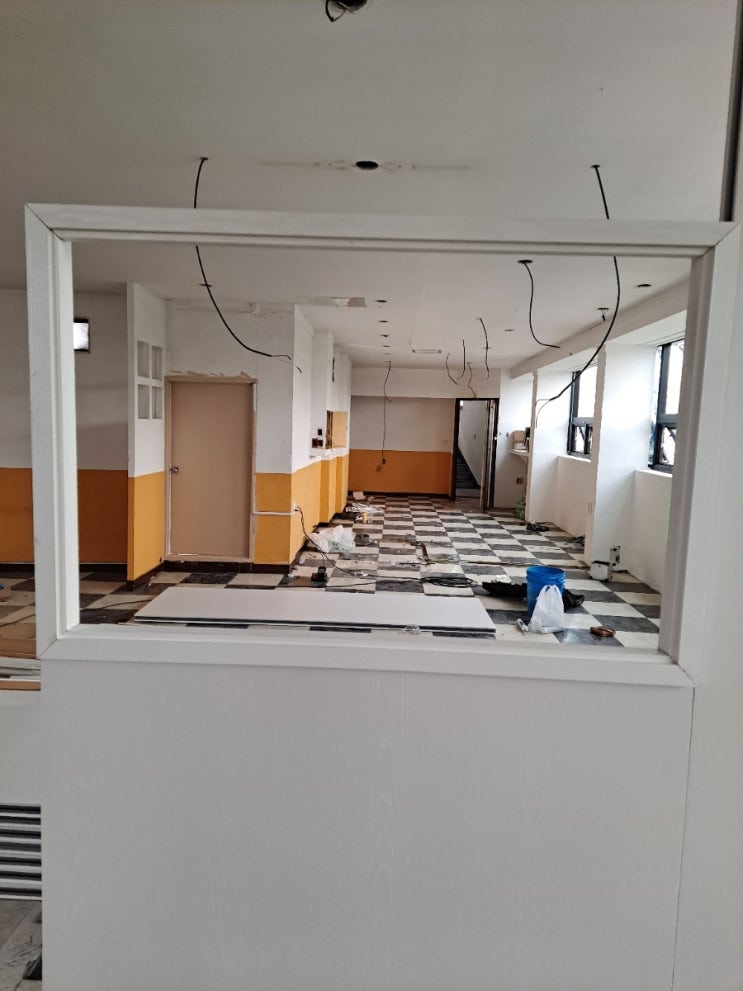  대구래핑칸막이 대구유리칸막이 대구학원칸막이 대구사무실칸막이 대구파티션 대구칸막이  대구가벽