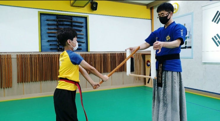  아이들이 학교에서 배워야하는 것이 공부만은 아닙니다 / 해동검도 명륜도장 ~동래구,금정구,온천입구,온천동,시실로,부곡동,명륜동