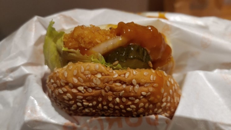  바삭바삭 교촌리얼치킨버거 /  테이크아웃 포장