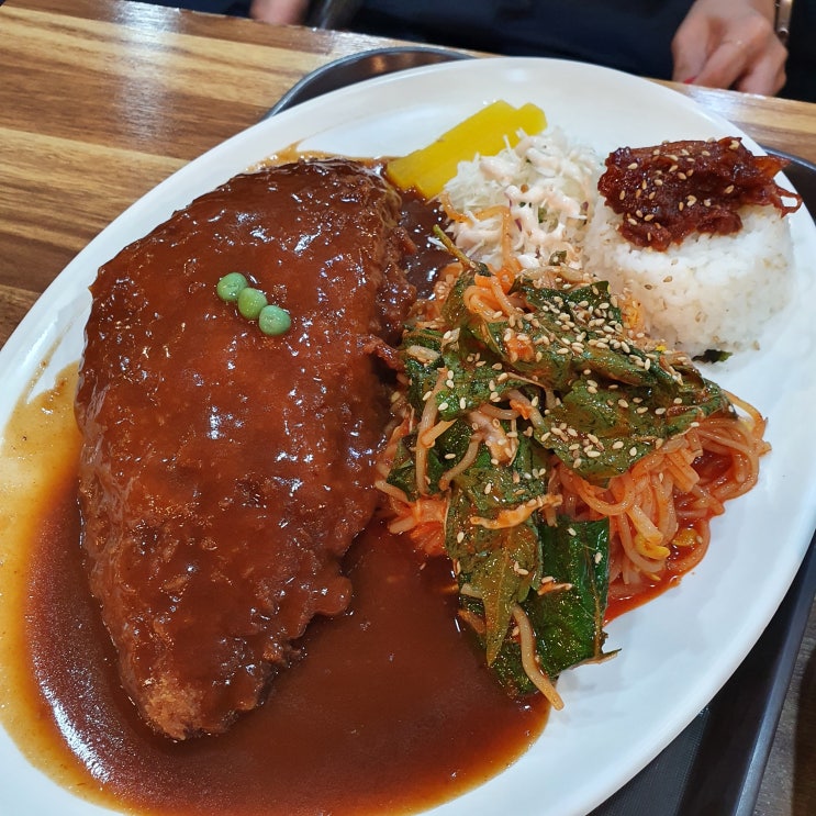  [원주 / 중앙시장 맛집] 원주 코돈부로 최고 ! 돈까스 맛집 :: 완벽한 아무리 찾아도 찾기 힘든집 (feat.아찾집)