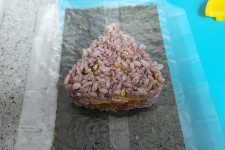 봉구스 햄치즈밥버거st 삼각김밥 만들기