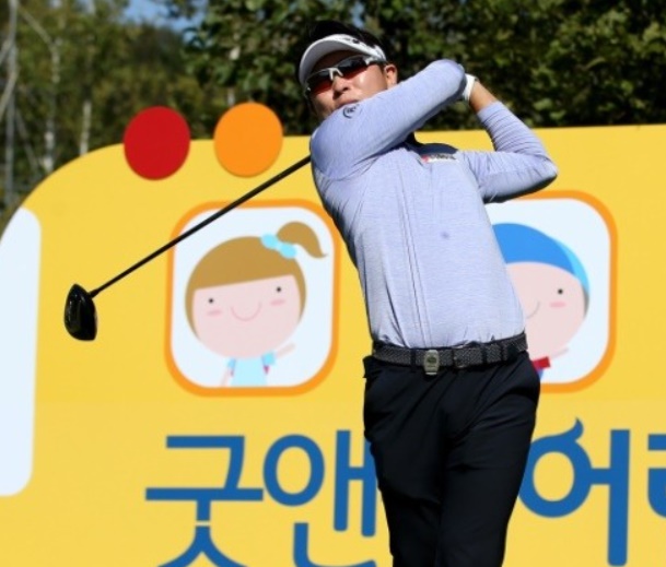 1라운드 - 김성현, 최민철, 정재현 공동<b>선두</b>, <b>김한별</b> 하위권