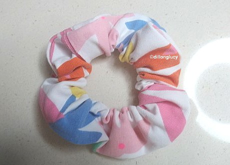  [DIY]곱창 머리끈 만들기: 글루건으로 간단하게
