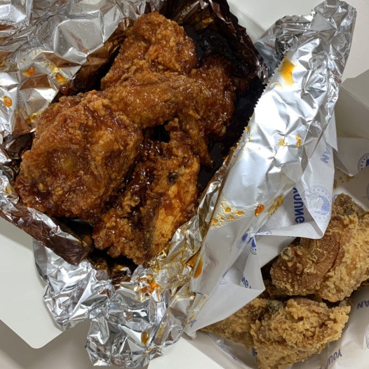  아현역 맛집 청년치킨 / 청년치킨 메뉴