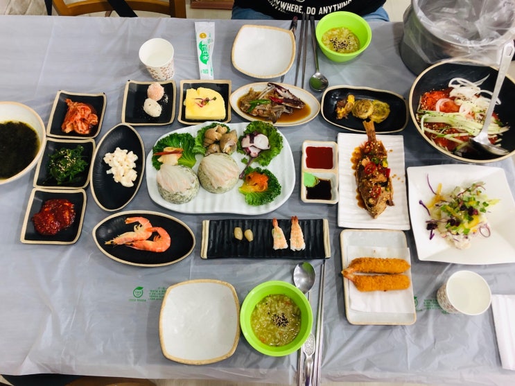  속초 맛집 추천 내 입맛대로 맛집리스트(1) / 은서네집 / 최대게 / 코난포차 / 야삼정식당 / 코끼리만두분식 / 만석닭강정