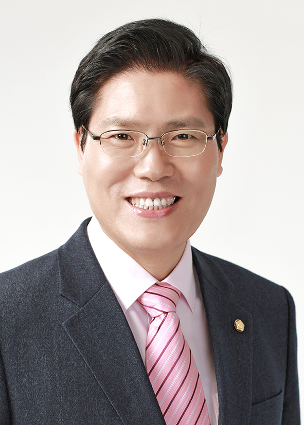 < CEO&리더 > 대중교통 쾌적환경 서비스 질적 수준 높여야.. - 송석준 의원