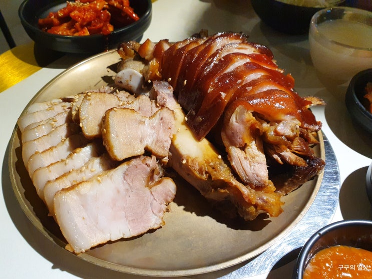  동대문역사문화공원역 맛집 :: 만족오향족발 동대문점