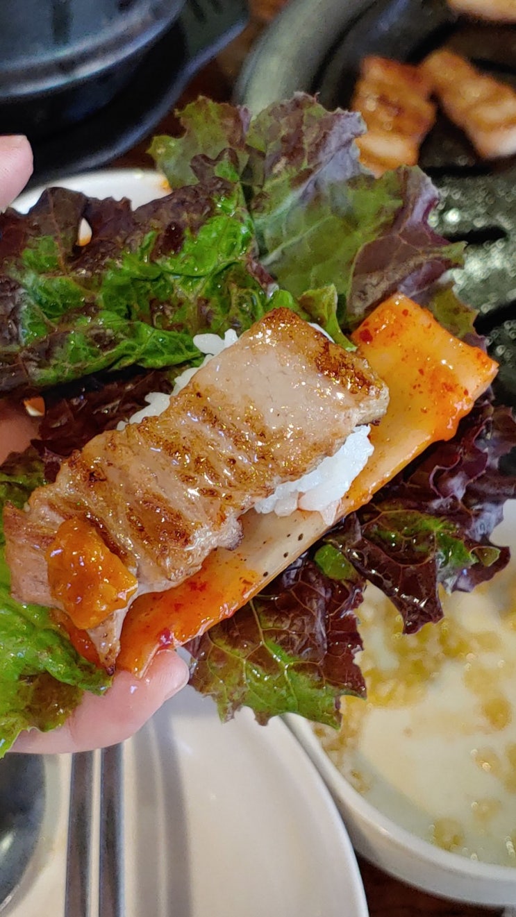  [양재역,말죽거리 ] 육팀장 / 질좋은 생삼겹살 구이 / 고소한 육즙 팡팡 소갈비살 / 맛집
