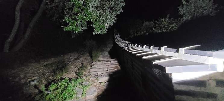 남한산성 벌봉 한밤 새벽 산행 , 서문 전망대 서울 도시 야경 남한산성 벌봉 한밤 새벽 산행 , 서문 전망대 서울 도시 야경
