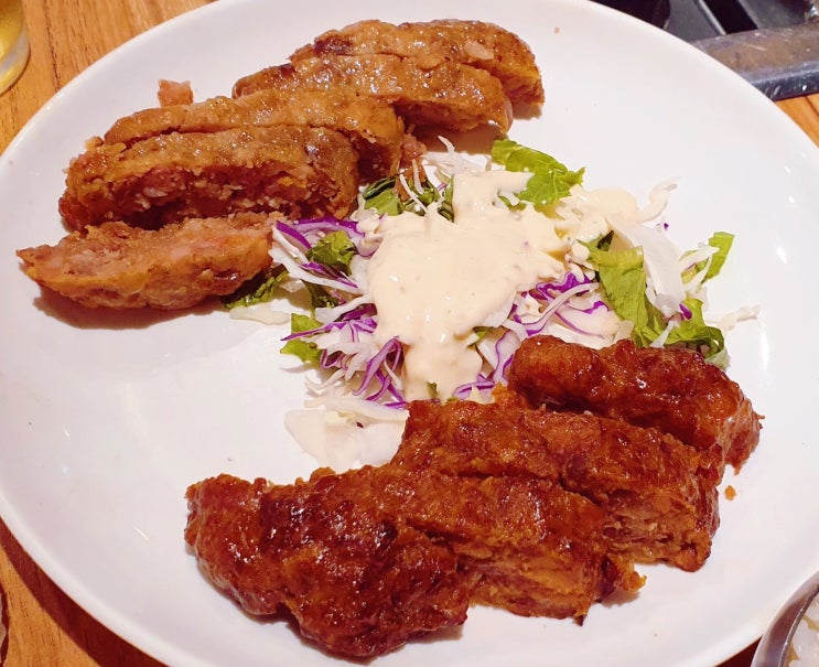  부여종합운동장 근처 서동한우 규암점 점심 먹고왔어요
