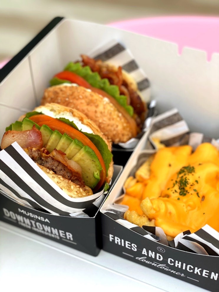  이태원 수제버거맛집 다운타우너 한남점
