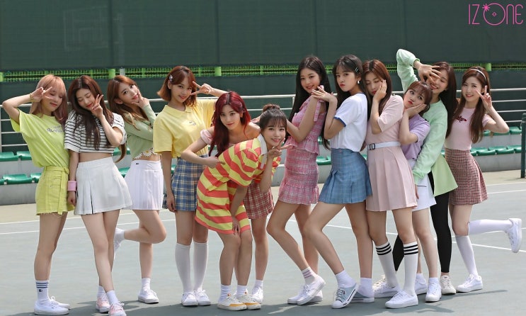 아이즈원) 화창한 날씨 속에서 공주들과 함께 한 DICON 화보 촬영 현장! 아이즈원) 화창한 날씨 속에서 공주들과 함께 한 DICON 화보 촬영 현장!