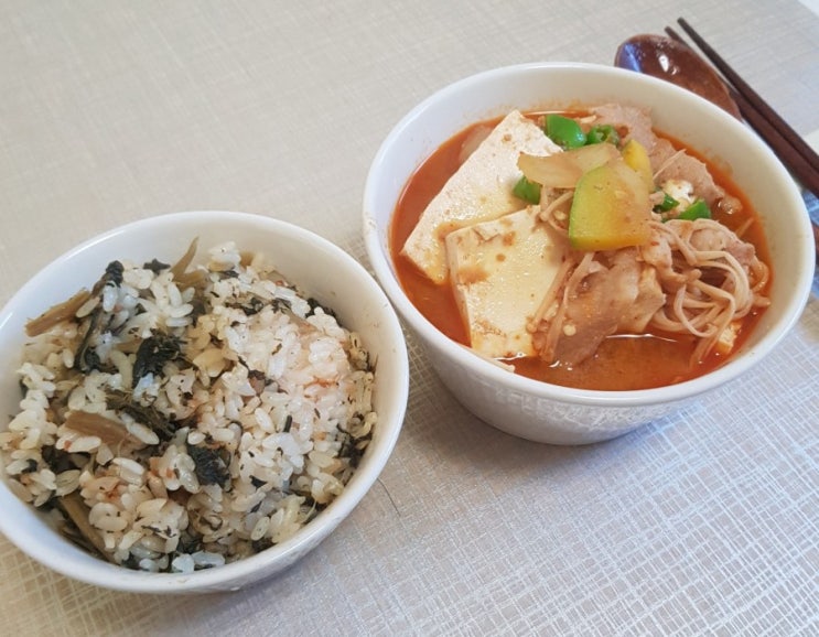  시래기밥과 대패삼겹된장찌개