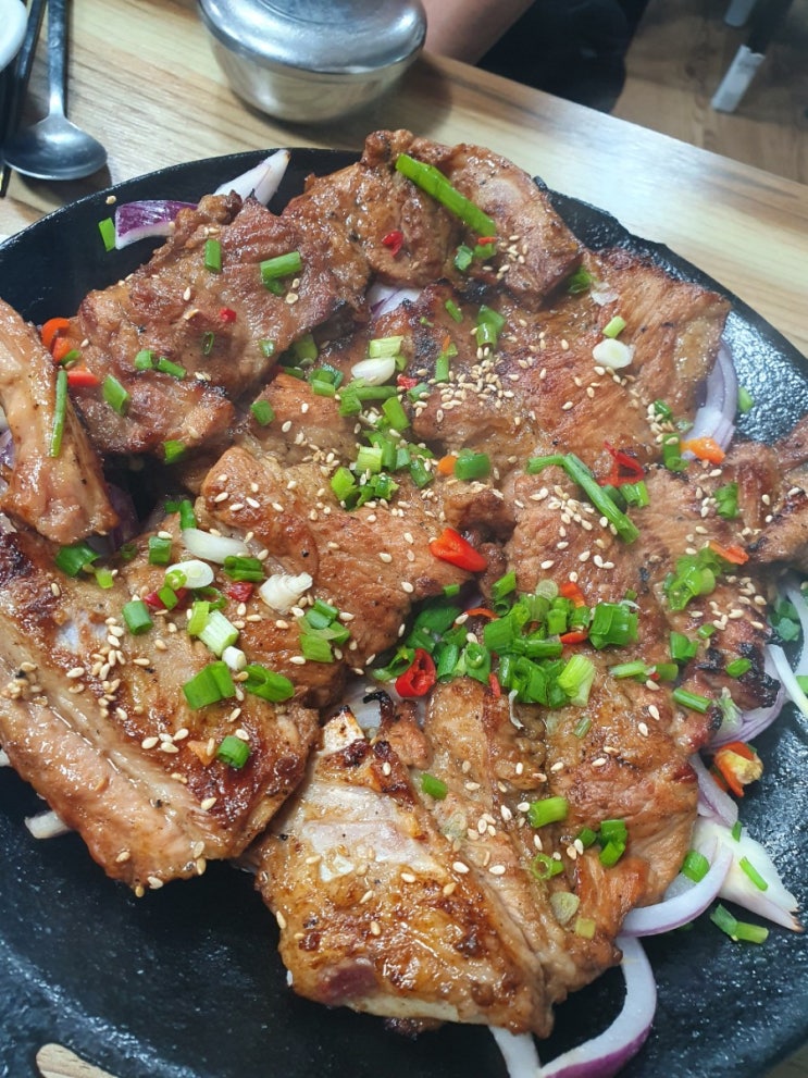  광주생태공원 돼지갈비맛집 "참숯갈비" 광주맛집인정!