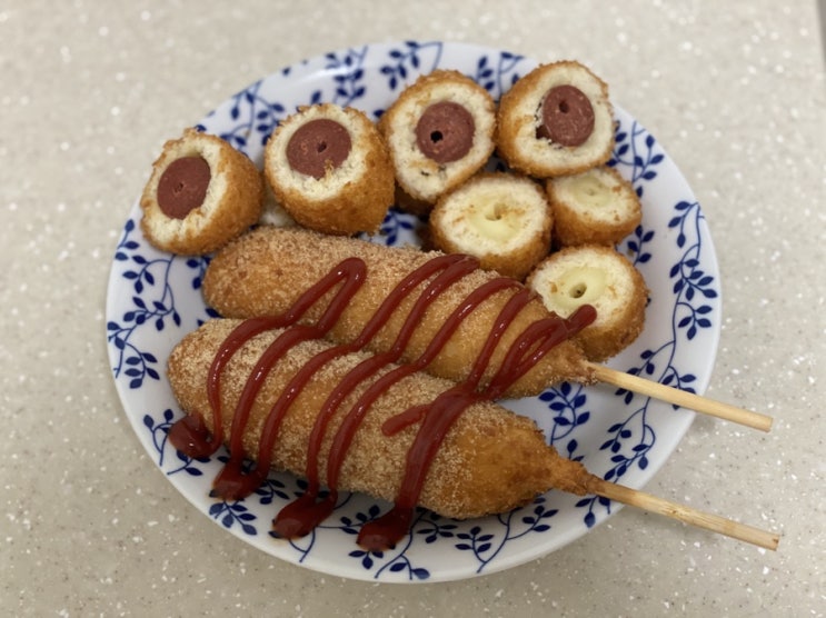  진짜 맛있는 핫도그 소고기핫도그 소고기치즈핫도그(굶지마소)