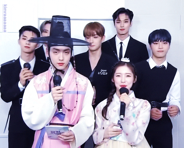 뮤직뱅크 아린&수빈 업텐션 고결 더보이즈 현재 주연 프로미스나인 장규리 스트레이키즈 한 승민 H&D 남도현 움짤! 뮤직뱅크 아린&수빈 업텐션 고결 더보이즈 현재 주연 프로미스나인 장규리 스트레이키즈 한 승민 H&D 남도현 움짤!