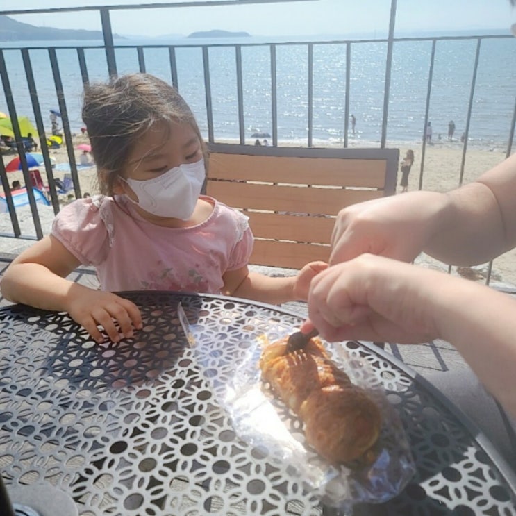 영종도카페 마시안제빵소 마시안해변 풍경을 테라스에서 즐길 수 있어요(오션뷰/아이랑 가기좋은 카페)