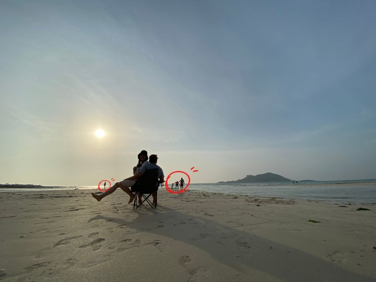  너와 나만의 세상! 사진 속 필요없는 부분 삭제하기 (포토샵 익스프레스 신혼부부 사진 배경 보정 수정)