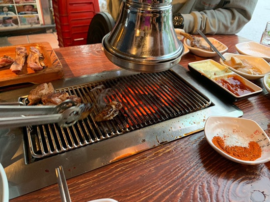  영등포 먹자골목 양갈비,양꼬치 맛집! ‘태인양꼬치’