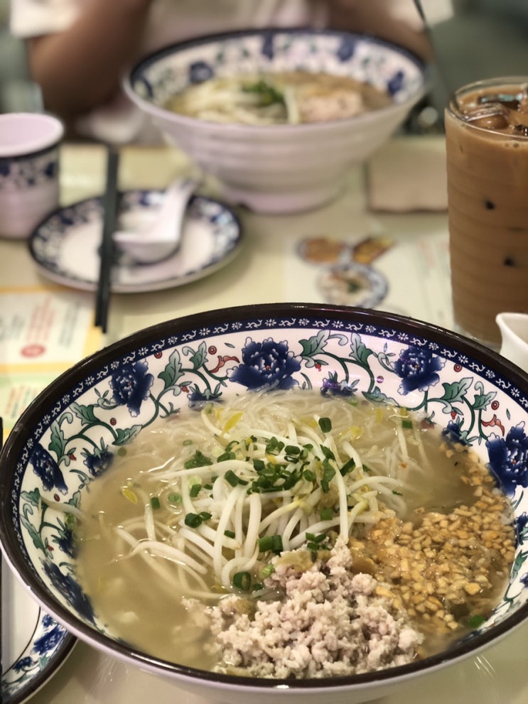 연남동 쌀국수 맛집, 리리마카오굴국수 맛 보장해요!