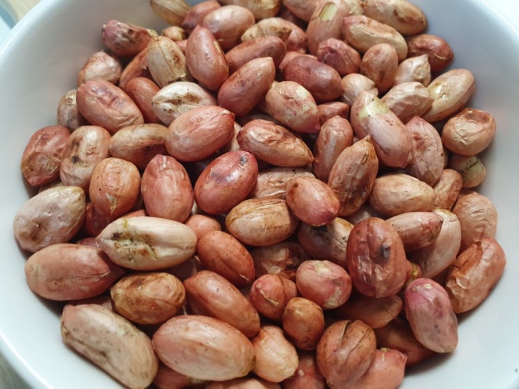 땅콩 볶는법 까는법 쉽게 알아봐요! 땅콩 볶는법 까는법 쉽게 알아봐요!