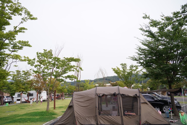 서울근교캠핑장 :: 연천재인폭포 오토캠핑장