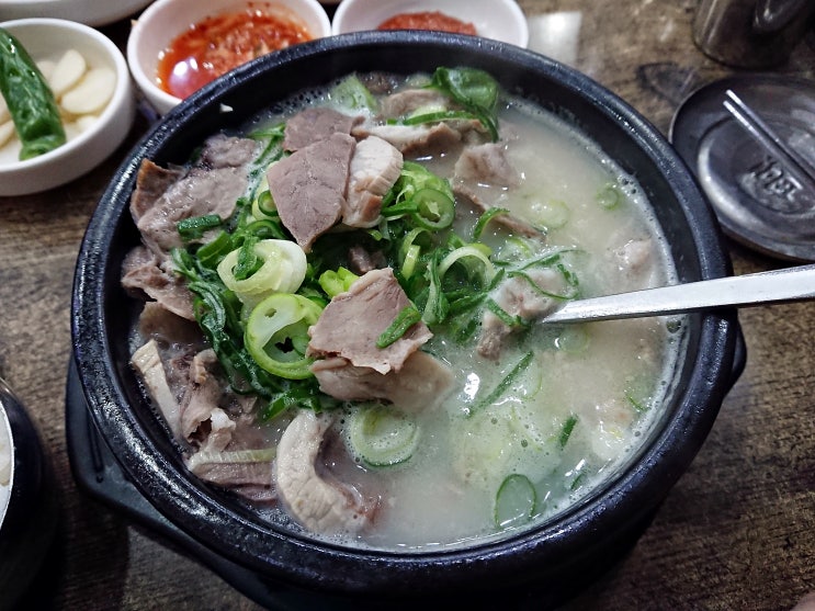  서울 화곡동/까치산역 '본순대국' 순대국(특)