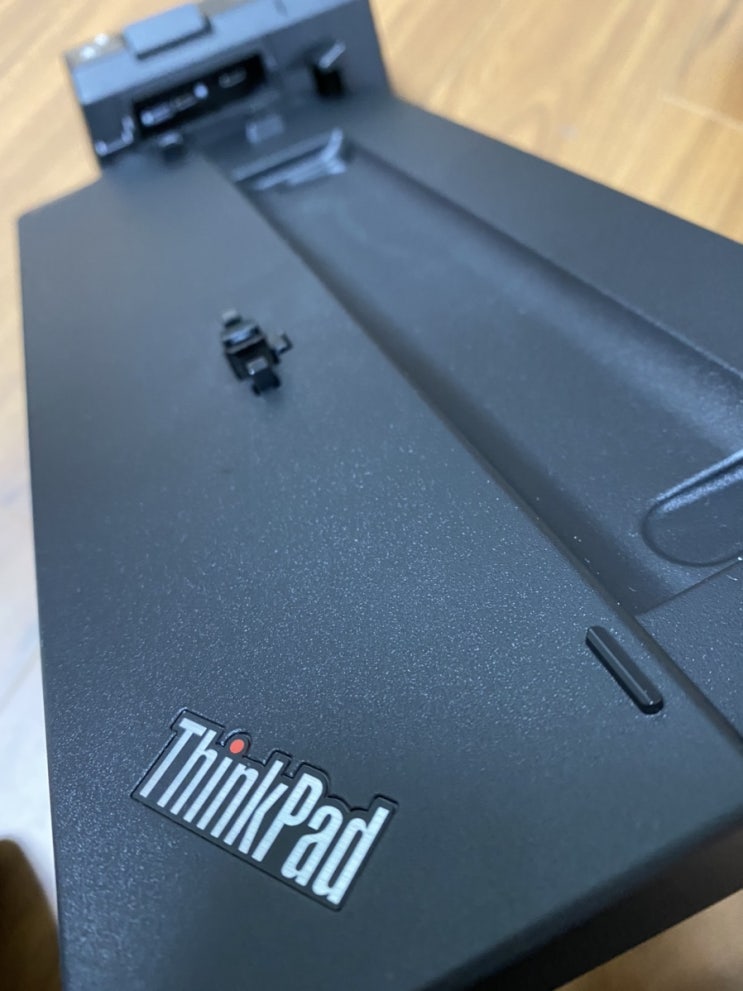  레노버 싱크패드 울트라 도킹 스테이션 ThinkPad  Ultra Docking Station ( 40AJ0135EU ) 개봉기