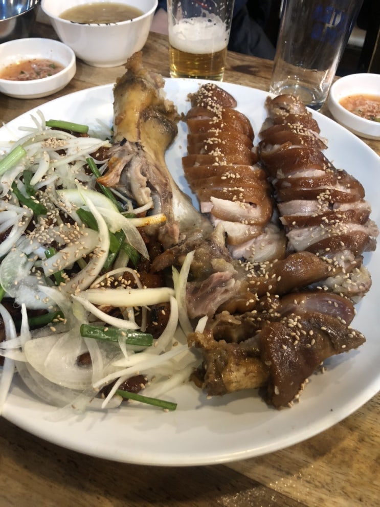  허브 족발