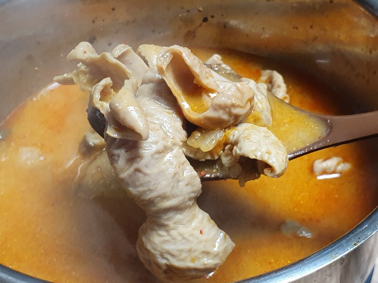  노브랜드 직화곱창전골 맛있어요!