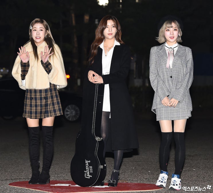 200103 뮤직뱅크 출근길 포토 2 200103 뮤직뱅크 출근길 포토 2