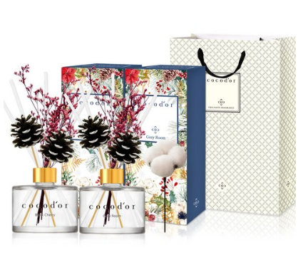  2020년 최저가 내일배송  코코도르 뉴 윈터 디퓨저 생화형 200ml 2 종 + 목화솜 스틱   [19,000원]