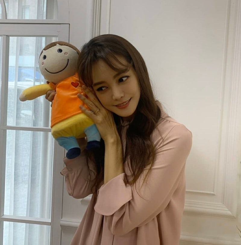 ì•ˆí˜„ëª¨ ë‚˜ì´ í•™êµ í•™ë ¥ ì˜ì–´ ì§'ì•ˆ ì „ë‚¨ì¹œ ê¹€ë¯¼ì¤€ ë‚¨íŽ¸ ë¼ì´ë¨¸ ë„¤ì´ë²„ ë¸