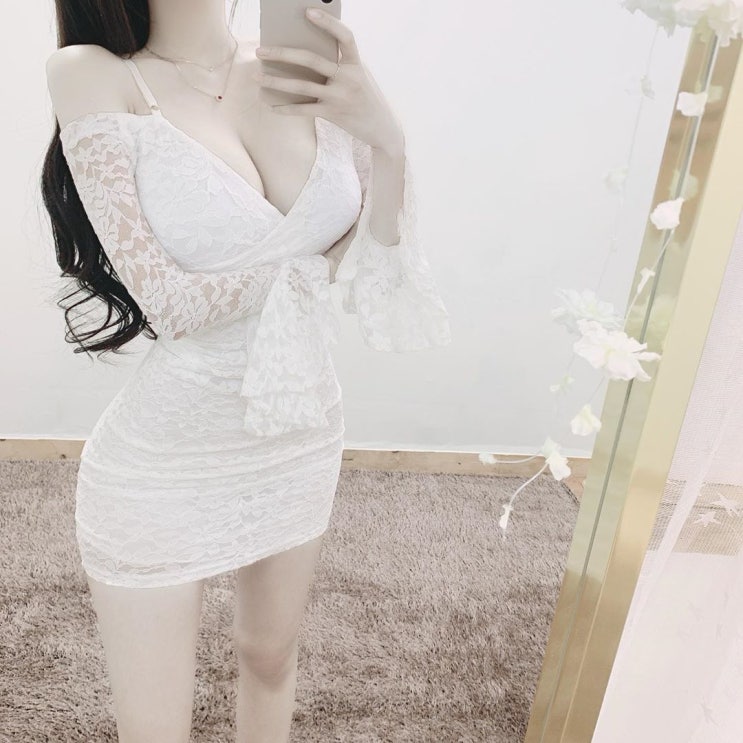 전직 요가강사 순느마켓 슬랜더 글래머 모델 전직 요가강사 순느마켓 슬랜더 글래머 모델