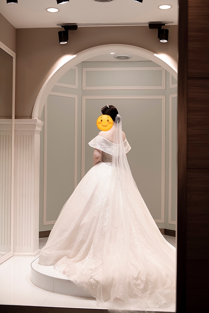  사랑하는 사람과의 결혼  가성비본식스냅 / 웨딩스냅  『더소중한날엔』 과 함께해요