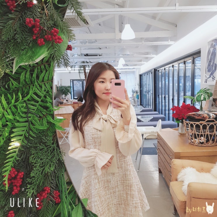  화사한 겨울 하객룩 리리앤코 트위드원피스
