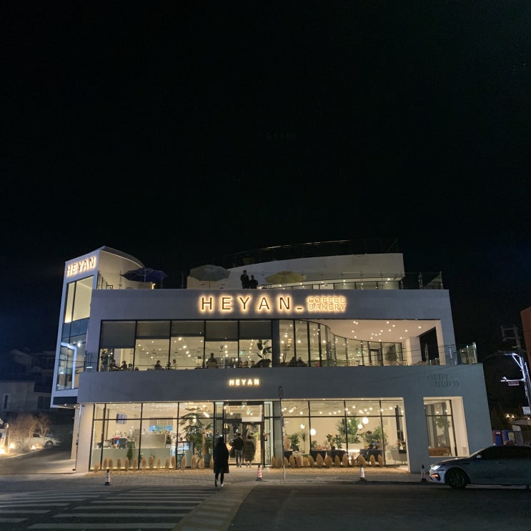  포항 영일대 카페 헤이안(HEYAN) 넓직한 오션뷰