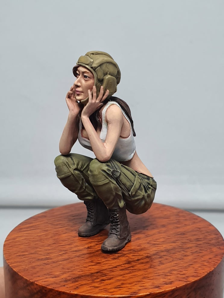 1/20 Girls In Action Paige