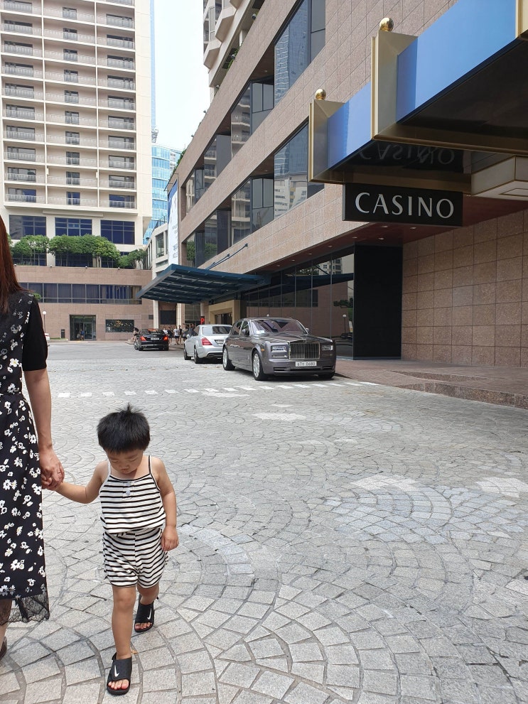  테슬라 모델s 부산 파라다이스 수퍼차저 첫 충전과 신라 s 멤버십 이야기