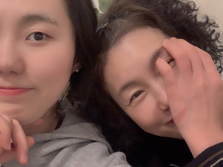  엄마랑 한컷