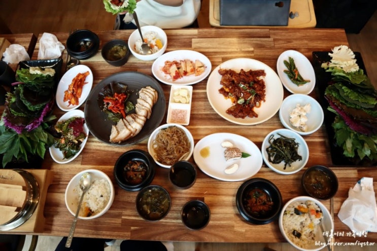  충남공주맛집::공산성맛집 고마나루돌쌈밥 특수야채가 많은 쌈밥집 태봉이