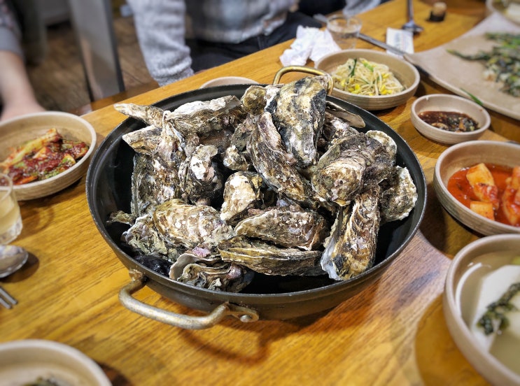 [광장동] 어울림 / 여수 굴찜 / 제철 남도 음식 전문점 (광진구 굴찜 맛집)