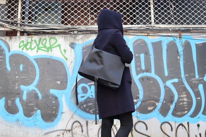 데일리백] 이우가마카라스 Two Buckle Square Bag : iugamakaras 빅 